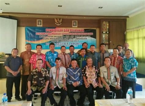 Tahukah kamu bahwa setiap tanggal 9 desember diperingati sebagai hari anti korupsi sedunia? Pembukaan Diklat PKB Guru Matematika SMP Kabupaten ...