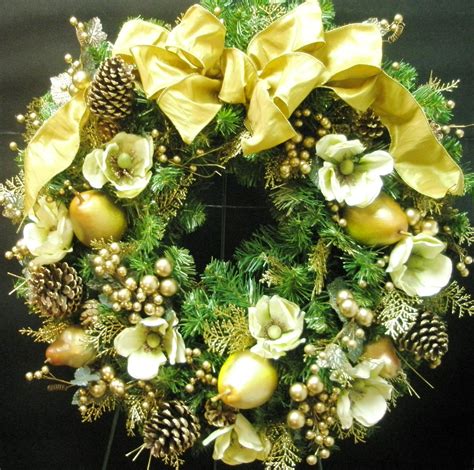Personalized Christmas Wreaths From Blooming Floral Design San