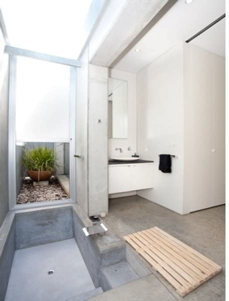 Check spelling or type a new query. Safety issue and Japanese style sunken bath