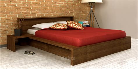 Misure standard e in lunghezza maggiorata, fino a 210 cm. Letto Comodo di Cinius: anche con cassetti salvaspazio sotto letto