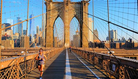 It is one of the oldest suspension bridges in united states (completed in 1883) and a. Brooklyn Bridge - NewYork.nl