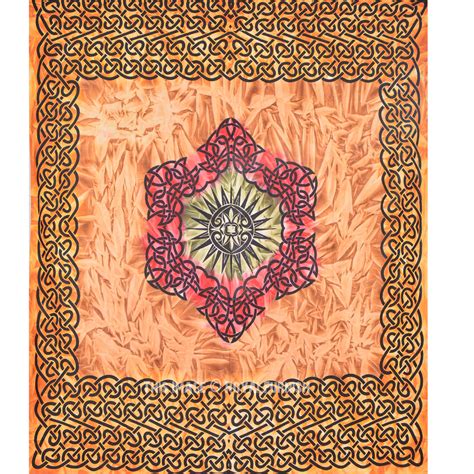 This celtic wheel of life tapestry bedspread or wall hangs highlights a gorgeous celtic design featuring a big celtic cross in the middle with celtic knots all over the border. Multi Large Celtic Diamond Tapestry Wall Hanging, Tie Dye Tapestry Bedding - RoyalFurnish.com