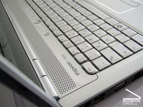 Review Dell Inspiron 1525 Notebook Reviews