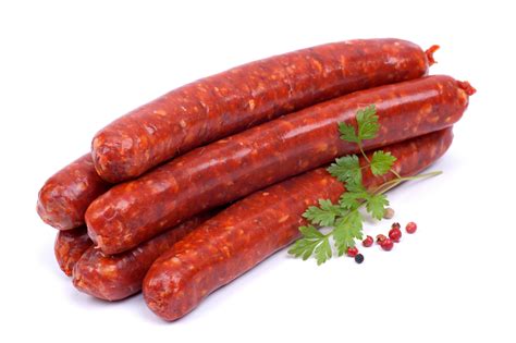 La merguez est une petite saucisse rouge épicée du maghreb, d'environ deux centimètres de diamètre et d'une origine. Merguez boeuf/mouton, Frais Devant (x 5, environ 325 g ...