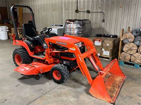 Kubota Bx2230 09 L Three Cylinder Diesel Sub Compact Tractor Only 1170