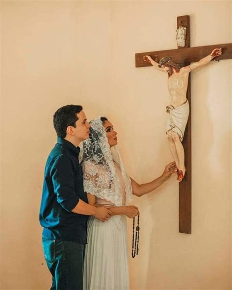 Pin de Ana Claudia em Bem românticos Namoro santo católico Casamento