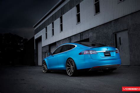 To insure a proper match, you'll need to know your vehicle's color code so you can find it on the chart below. Tesla Model S in Matt-Blau-Metallic von Vossen Wheels ...