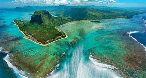 Discovering The Illusion The Underwater Waterfall Of Mauritius Le