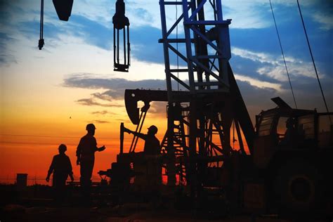 Staying Safe Out In The Field The Most Common Oilfield Injuries And