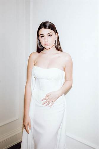 Турецкая диета меню Эммануэль Турецкая на Балу дебютанток Tatler 2021 | Tatler Россия Эммануэль Турецкая на Балу дебютанток Tatler 2021 | Tatler Россия Турецкая диета меню