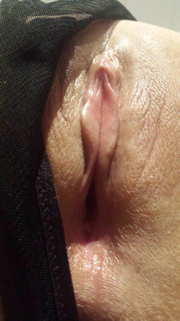 My Pussy Up Close Give It A Lick ðŸ˜› Porn Pic Eporner