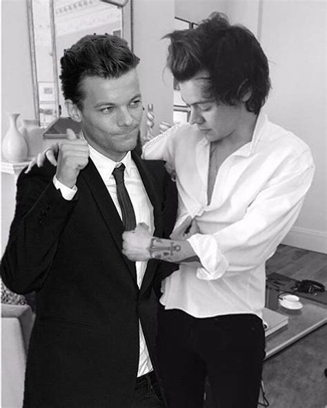 Omg Amazing Edit Larry Stylinson Larry Shippers One Direction Photos Harry Styles Pictures