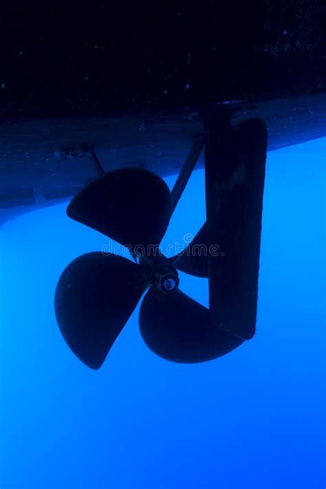Boat Propeller Stock Image Image Of Underwater Shaft 34192725