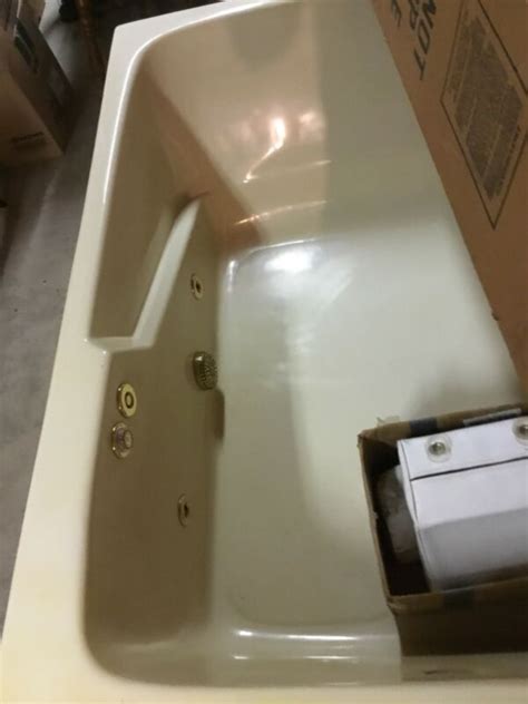 Jacuzzi, whirlpool, american standard, kohler, delta, hot tub, spa world and more! Whirlpool Jet Tub Almond Gold Fixtures 60x48x19 for sale ...