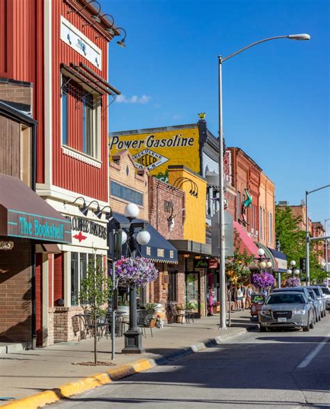 Summer Fun In Kalispell Montana The Official Western Montana Travel