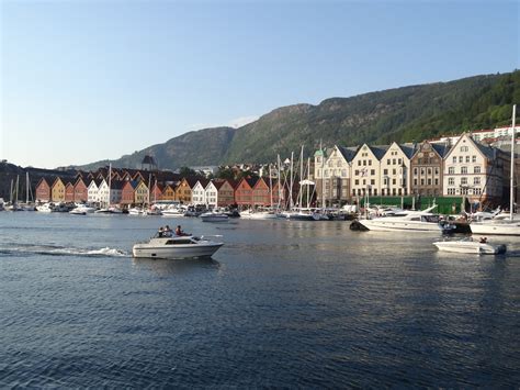 Bryggen The Hanseatic League City Of Bergen Denisbin Flickr