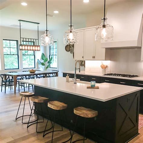 Modern Farmhouse With Two Toned Kitchen Cabinets Matte Black Clear