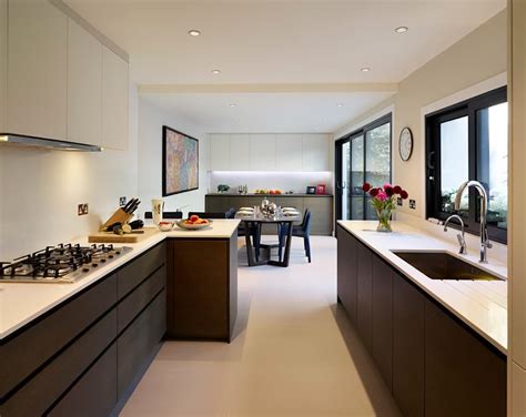 Reflected glory - holland park renovation classic style kitchen by