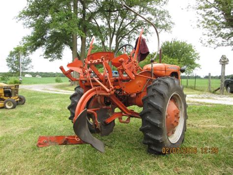 Allis Chalmers C Equipped With 1 Bottom Plow Allis Chalmers Tractors