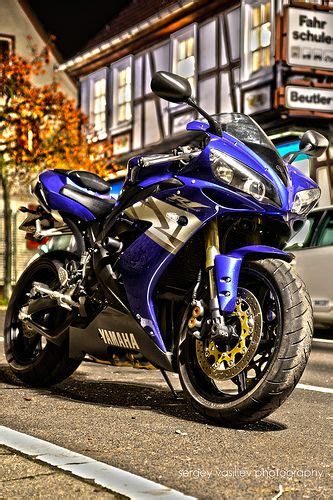 Ebay guten tag, biete hier eine heckverkleidung für die r1 rn12 in blau farbcode: R1 RN12 | Yamaha motorcycles, Yamaha motorcycle, Racing bikes