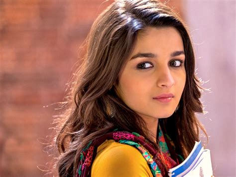 5 Alia Bhatt Quotes That Prove Shes Actually The Genius Of The Year