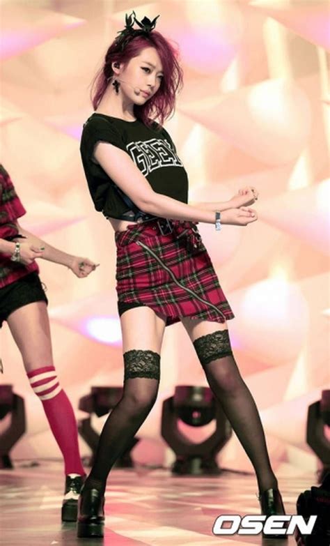 Sulli Rum Pum Pum Live Kpop Stage Outfits Stage Outfits Pantyhose Models
