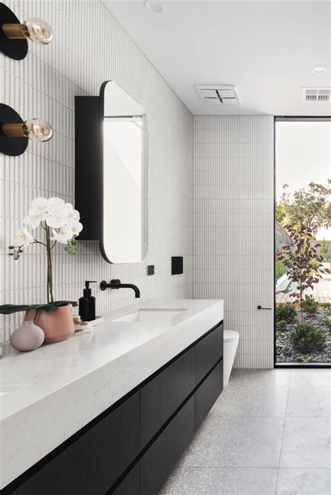 Matte Black Sophisticated Bathroom In Melbourne Australia In 2020