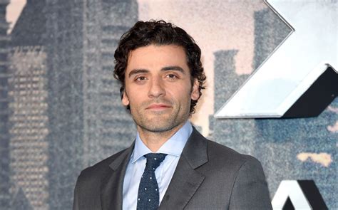 Before he became an actor, he played lead guitar and sang vocals for his. Oscar Isaac, Yeniden Çekilen "Dune"un Kadrosunda ...