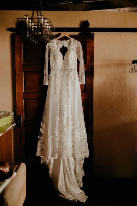 Madi Lane Meadow Wedding Dress Save 57 Stillwhite