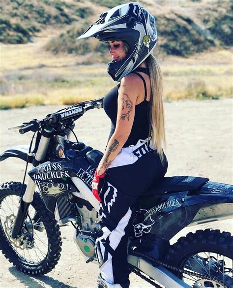 Bad Chicks Bad Bikes 🤘💨 ️📸 Sheilanstz Motorcycle Girl Motocross