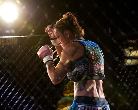 Babes Of Mma Fighter Babe Shannon Culpepper Returns To The Cage This Saturday