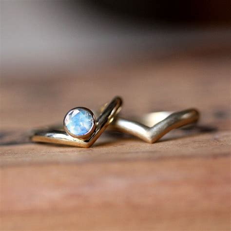 Moonstone Wedding Ring Set Rainbow Moonstone Engagement Ring Etsy