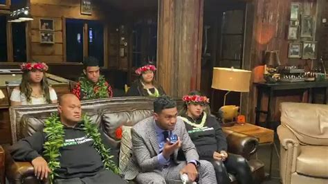 Watch Tua Tagovailoa Give His Mom A Car For Mothers Day