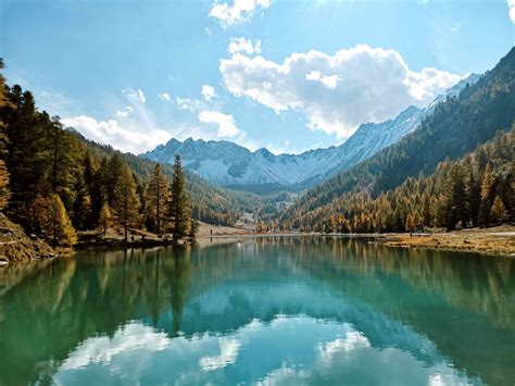 Randonnée Dans Les Hautes Alpes Le Lac De Lorceyrette