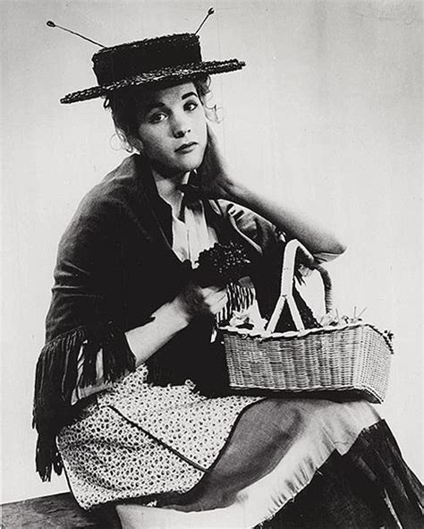 Julie Andrews In My Fair Lady On Broadway 1956 Find Me A Time Machine
