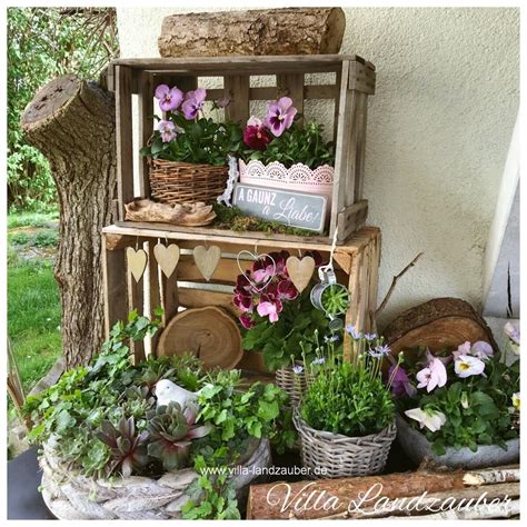 Maybe you would like to learn more about one of these? Frühlingsdeko und Apfelblütenzauber im Garten - Villa ...