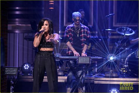 Demi Lovato Performs No Promises With Cheat Codes On Fallon Watch Now Photo 3904466