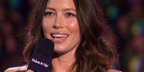 jessica biel wants to talk about your vagina please