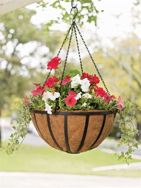 37 Great Hanging Flower Basket Ideas That You Can Use Today Hanging