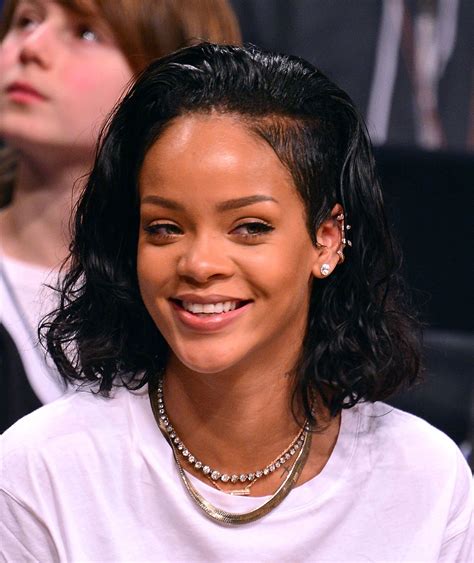 27 Rihanna Curly Hairstyles Hairstyle Catalog