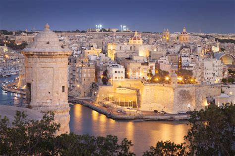 5 Epic Things To Do In Malta At Night For Solo Travelers Tricks And Trips