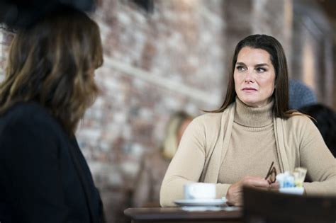 Law And Order Svu Preview “complicated” Photos Video Tv Geek Talk