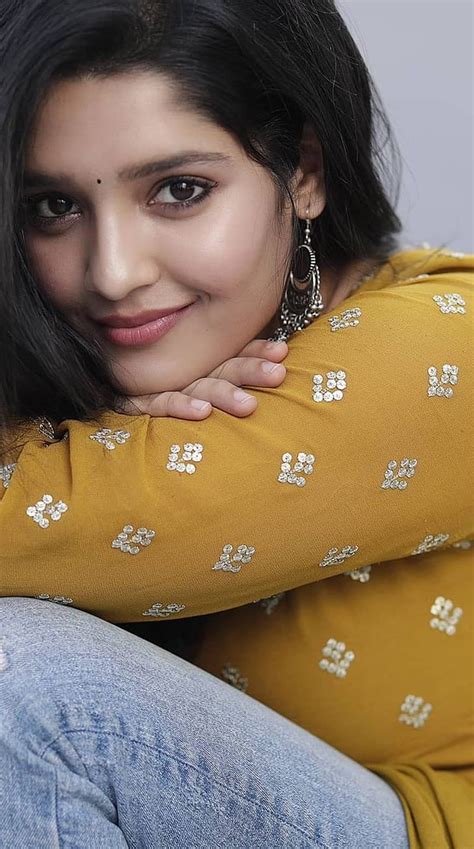 Cute Tamil Actress Photos Solegagas