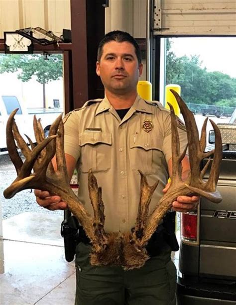 Big Nontypical Buck Found Oklahoma Oklahoma Hunting News