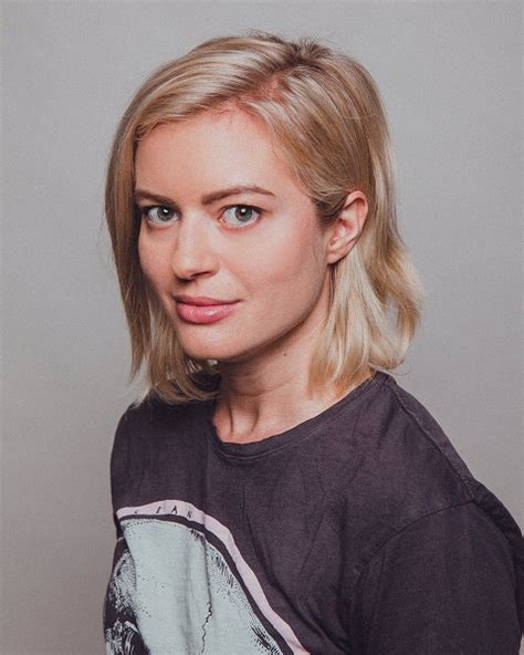 Elyse Willems Net Worth Bio Age Height Nationality Relationship