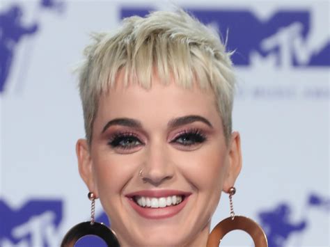 Discover 144 Katy Perry Black Hair Dedaotaonec