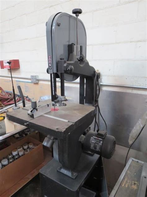 Porter Cable 14in Vertical Band Saw