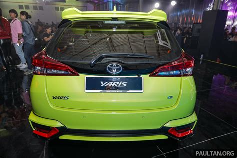 The yaris has a boot space of 476 litres. 2019 Toyota Yaris launched in Malaysia, from RM71k Paul ...