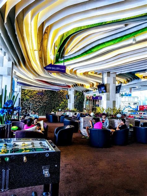 Danga bay convention centre | danga bay marina club | danga bay marina | danga beach | danga cruise 8 | danga walk | danga world petting zoo | danga world theme park | festive street mall | rumah limas | tune hotel danga bay. Pin by khoo kimeng on Country Garden,by China Dev, JB ...