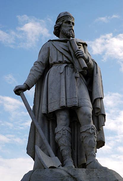 Alfred The Great Stock Photos Pictures And Royalty Free Images Istock